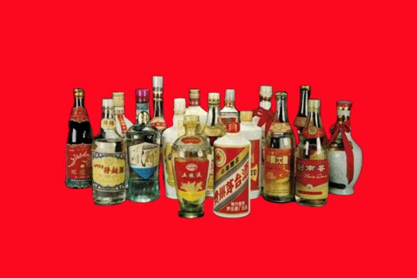 百色平果市回收十八老酒.jpg